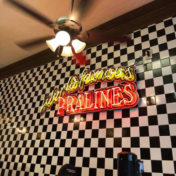 Meet your Posher, Libby - Picture 1 of 1